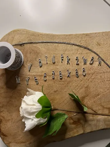 collier personnalisé argenté