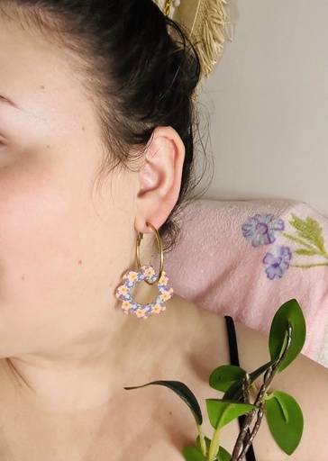 Boucle d'oreille Fleur Lila doré