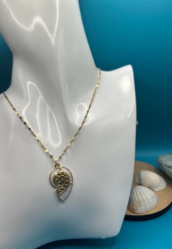 Collier Bora