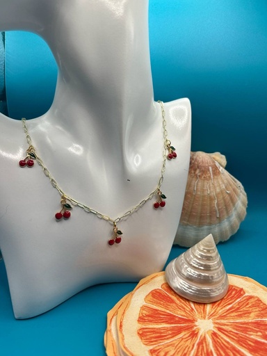 Collier cerise d’été