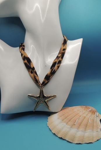 Collier Summer